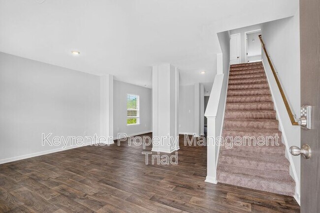 Building Photo - 5109 Black Frst Dr