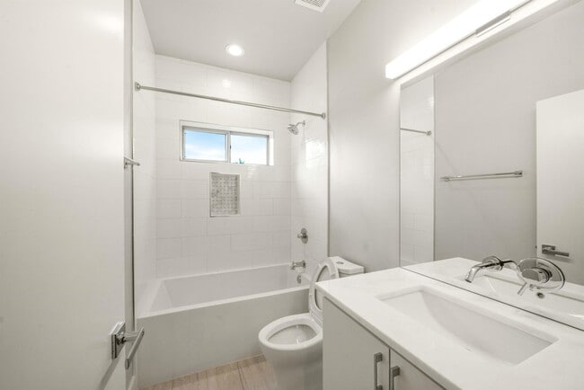 Building Photo - 4313 Banister Ln