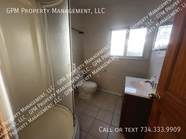 Building Photo - 17375 Harman St