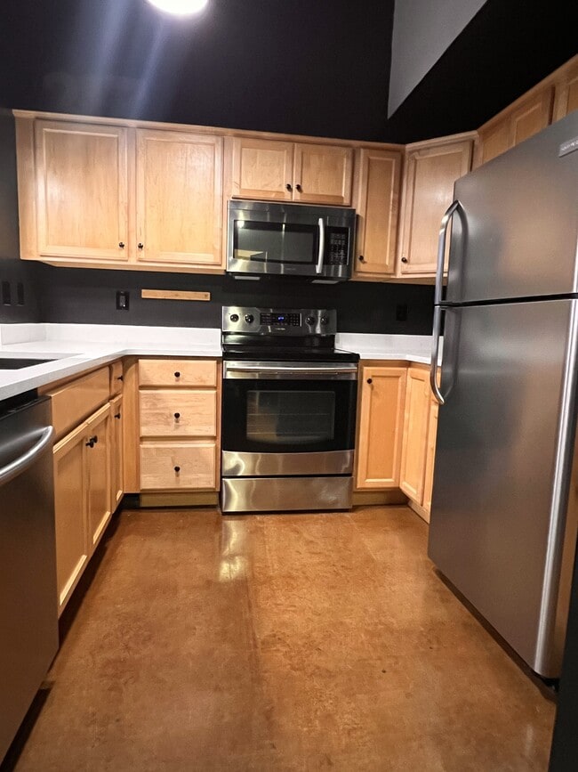 Building Photo - 55 S Harding St