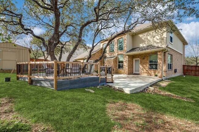 Building Photo - 4 Bedroom/3 Bathroom  Aviara Subdivision