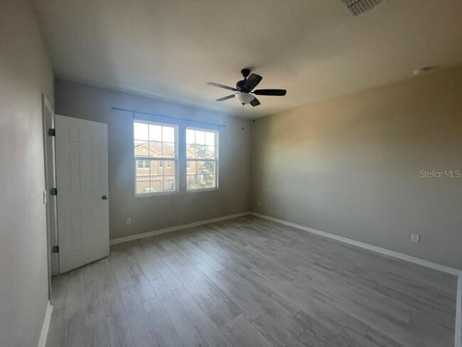 Building Photo - 15221 Sunrise Grove Ct