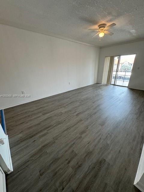 Building Photo - 140 SW 117th Ave