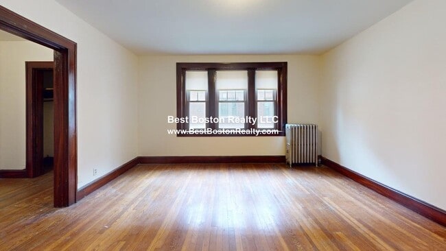 Building Photo - 22 W Wyoming Ave