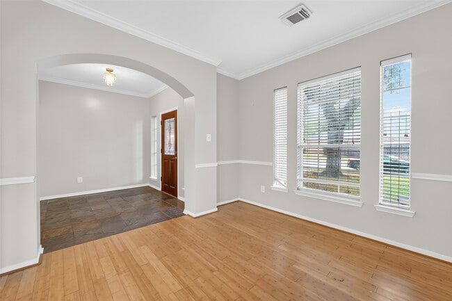 Building Photo - 21519 San Marino Dr