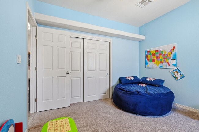 Building Photo - Prestine 4 bedroom home near the Golf Course