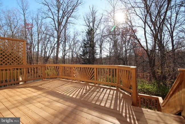 Building Photo - 192 Sulgrave Ct