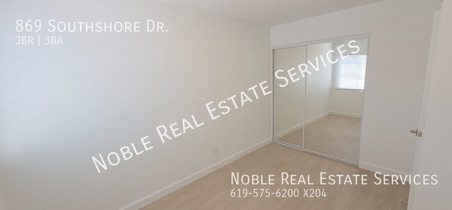 Building Photo - 869 Southshore Dr