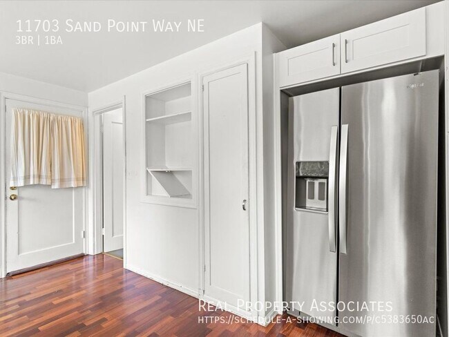 Building Photo - 11703 Sand Point Way NE