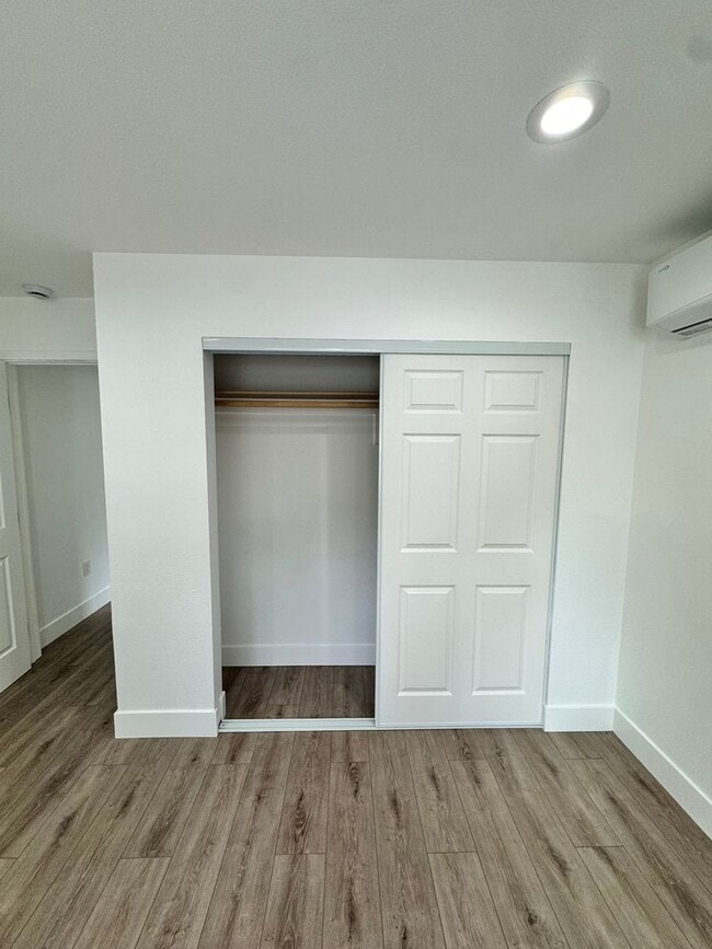 Building Photo - Large New Construction 1 bed 1 Bath Apartment for Rent In Long Beach!