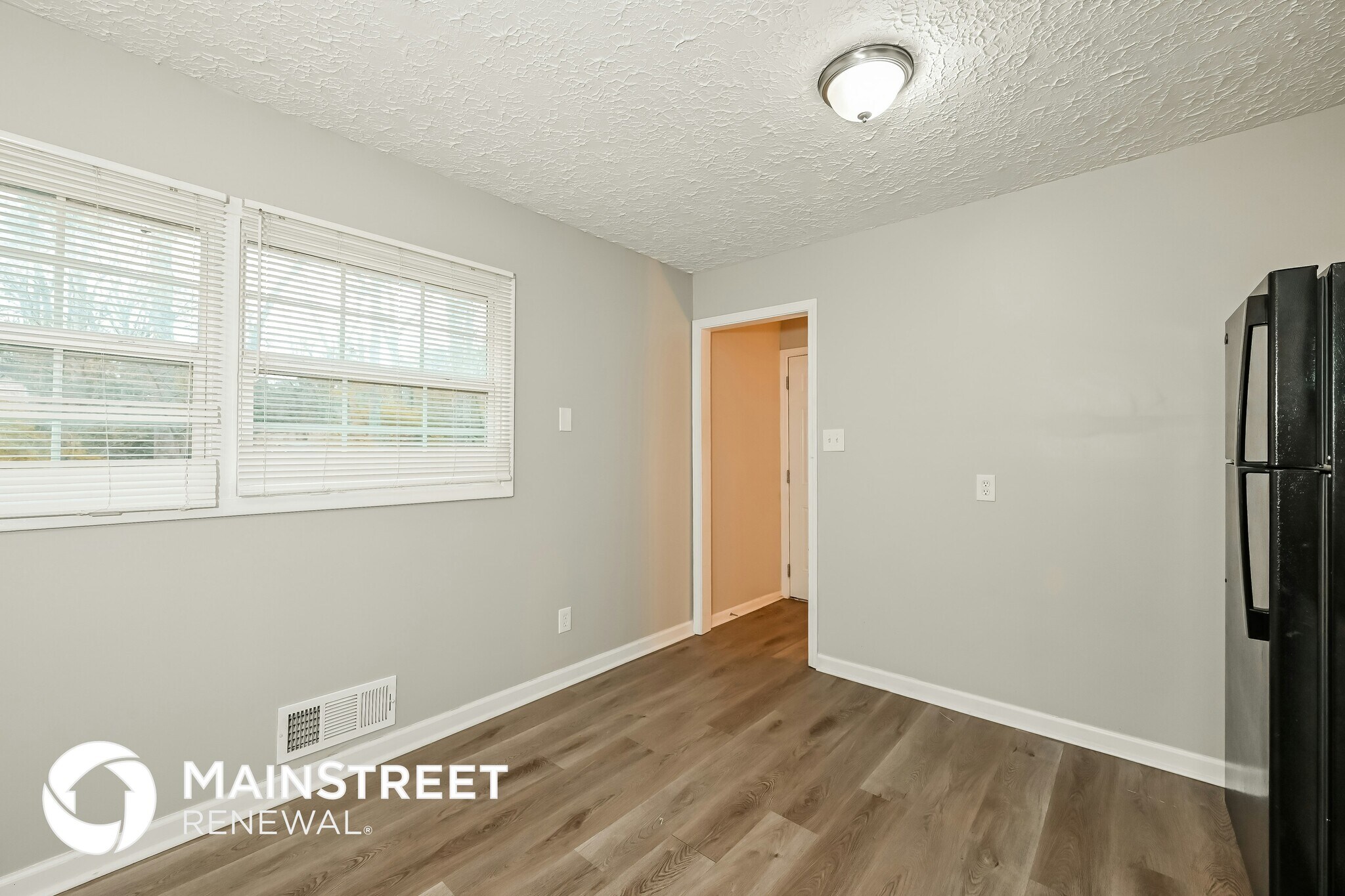 Building Photo - 1039 Verdi Way