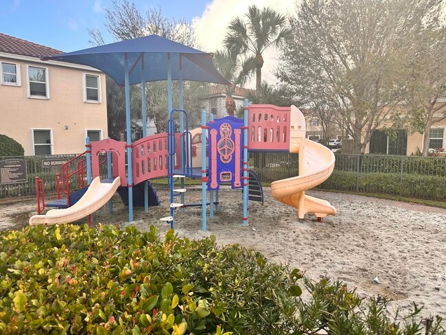 Building Photo - 5330 Ellery Terrace