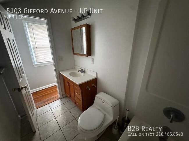 Building Photo - 5103 Gifford Ave