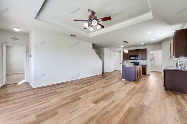 Building Photo - 1516 Abby Creek Dr
