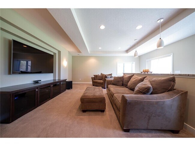 Building Photo - 6531 Century Ln