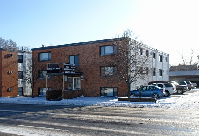 Primary Photo - Homes on Main