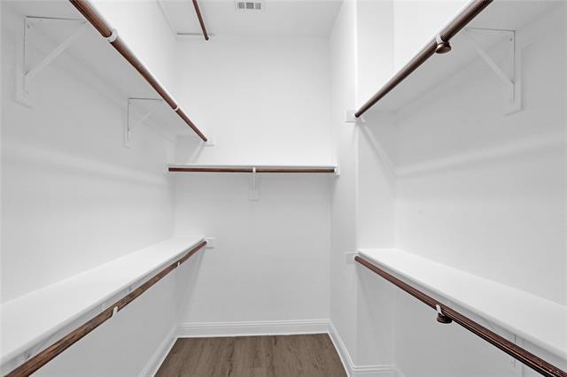 Building Photo - 2105 Burke Dr