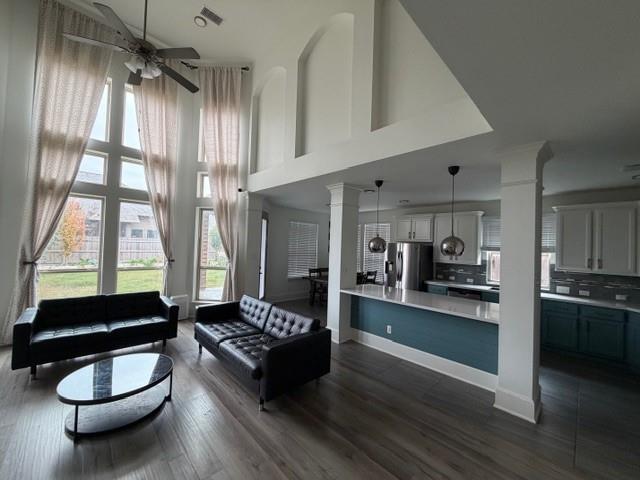 Building Photo - 109 Mindy Way