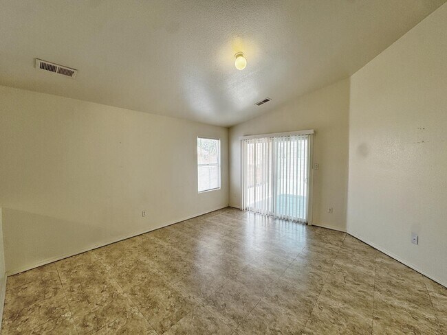 Building Photo - 2309 Iron Gate Trail SW