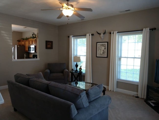 Building Photo - 1600 Wards Ferry Rd