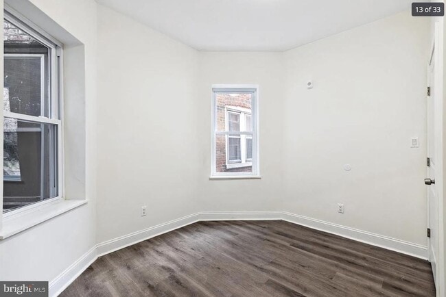 Building Photo - 320 N 62nd St