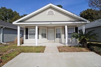 Building Photo - 130 Wildflower Ln