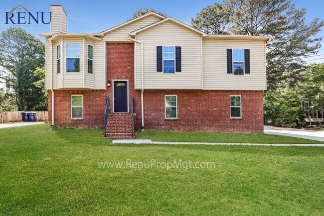 Primary Photo - Available Now!