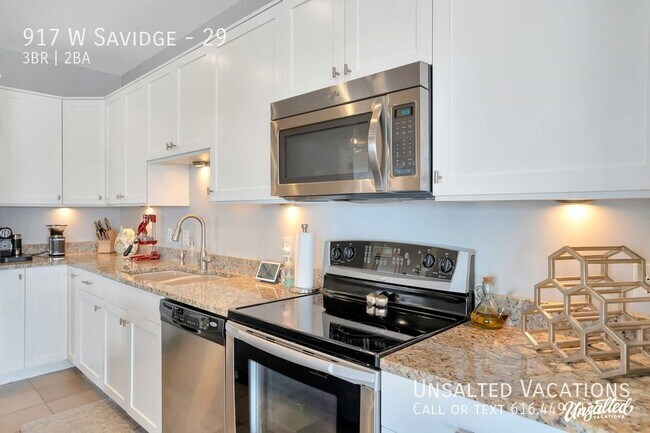 Building Photo - Spring Lake Condo w/ Lake Views
