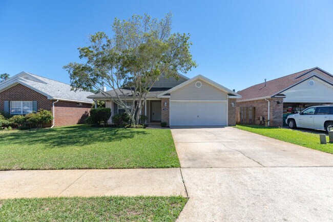 Building Photo - 1606 Trent St