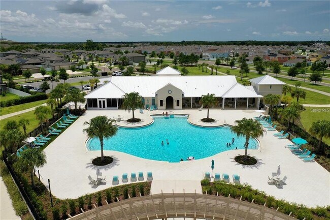 Building Photo - 11152 Leland Groves Dr