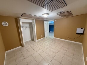 Building Photo - 3801 Oglethorpe St