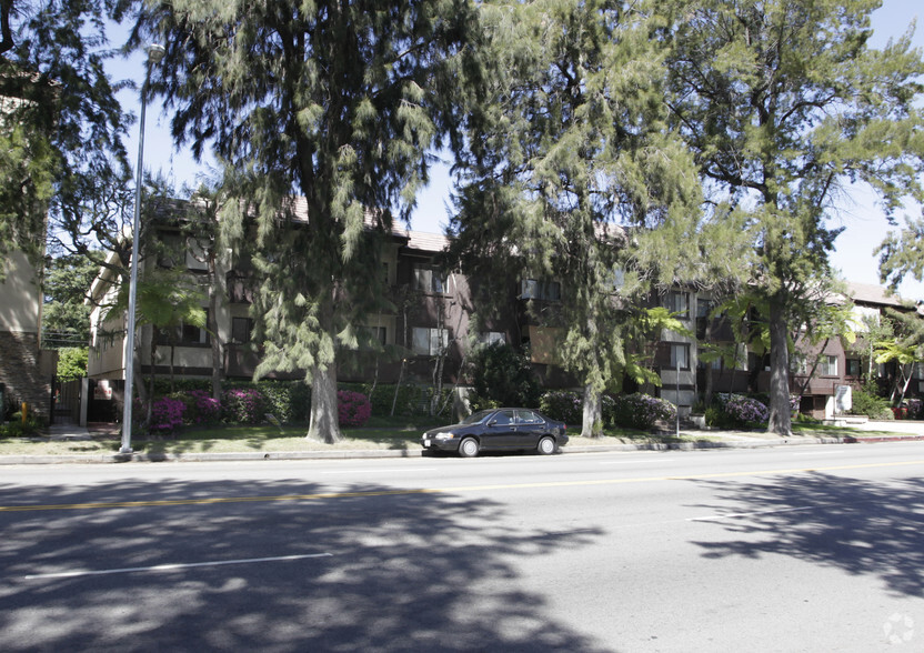 Building Photo - Canyon Glen Apartments