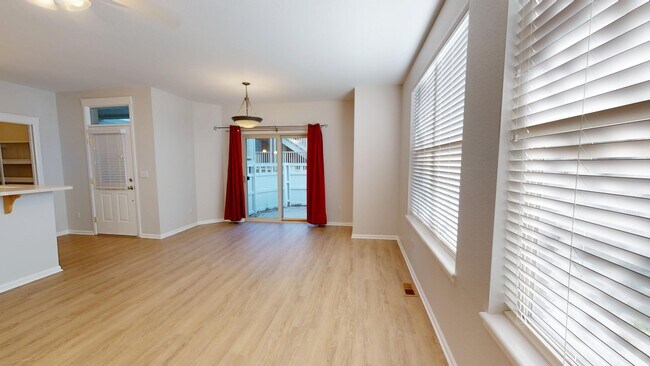 Building Photo - 1610 Ames Ct