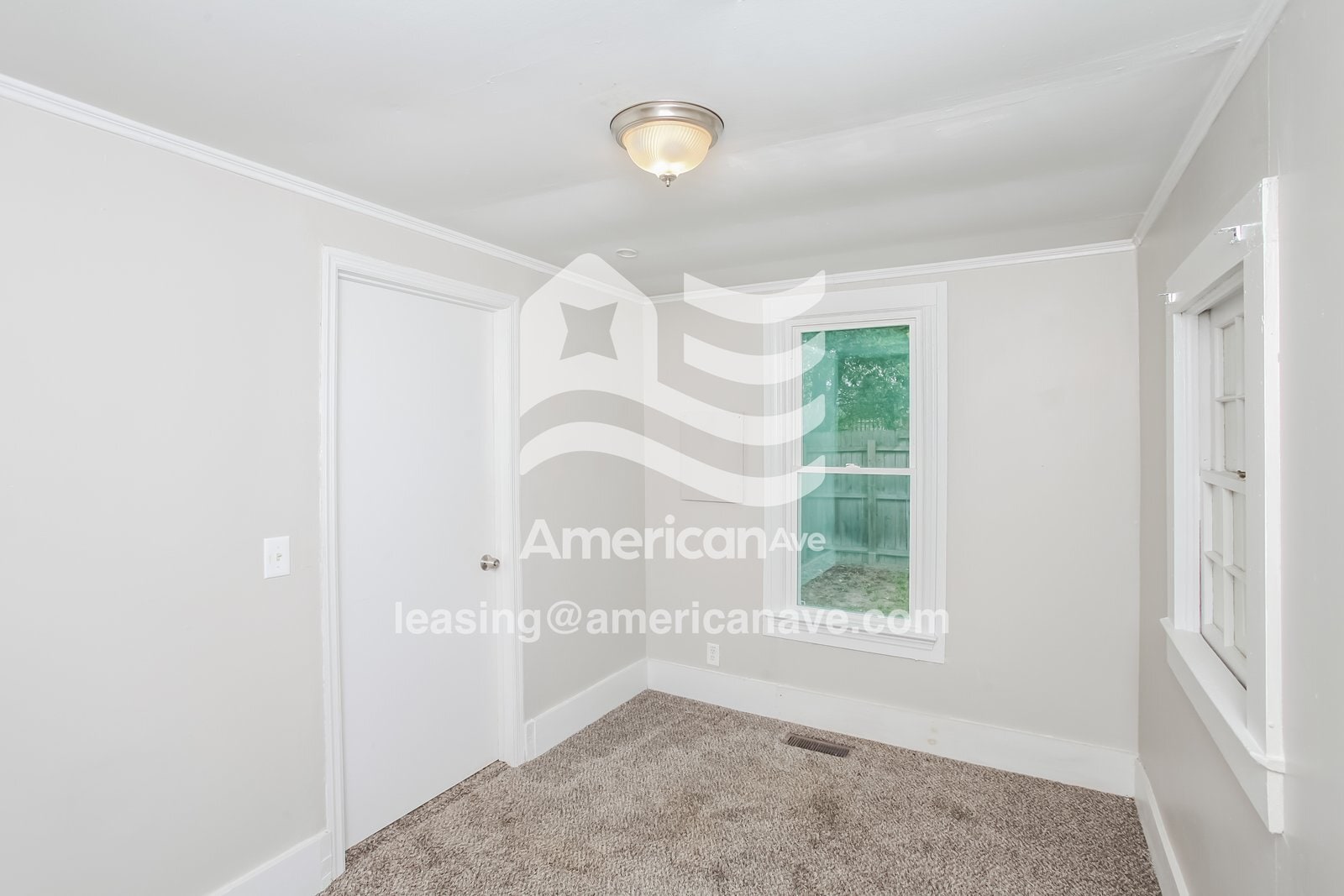 Building Photo - 2303 Haile St