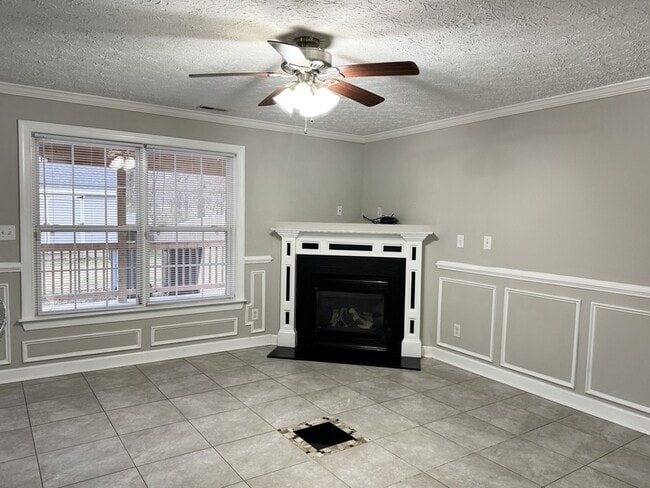 Building Photo - 505 Clearfield Dr