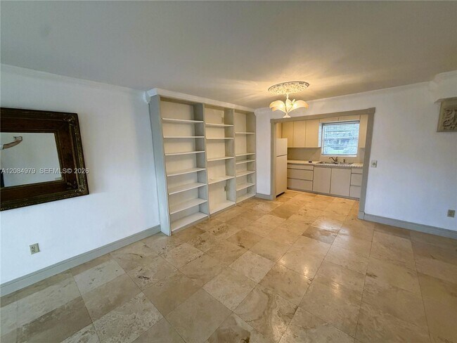 Building Photo - 7550 SW 82nd St