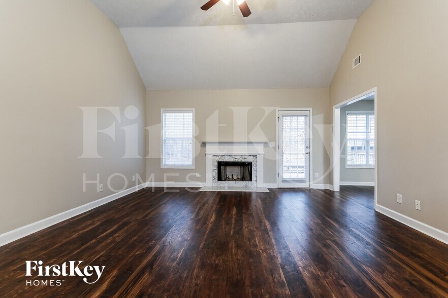 Building Photo - 241 Ryan Rd