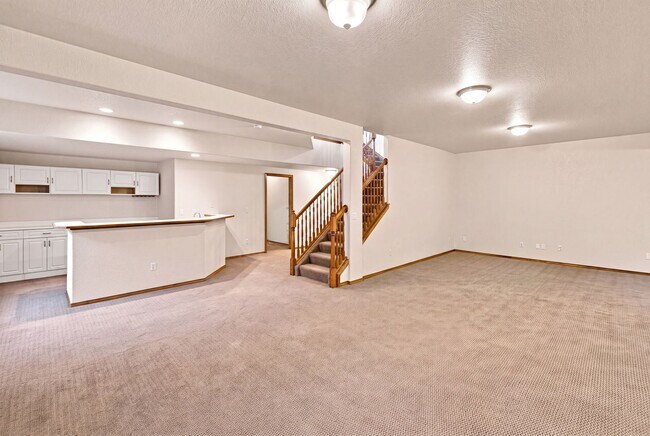 Building Photo - 8803 Wolf Lake Drive