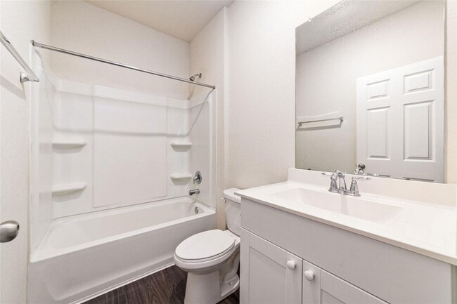 Building Photo - Beautiful HOME Katy Crossing! Fantastic Tw...