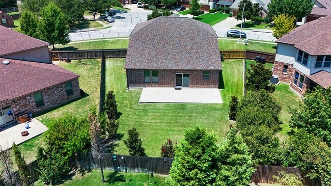 Building Photo - 841 Water Hyacinth Loop