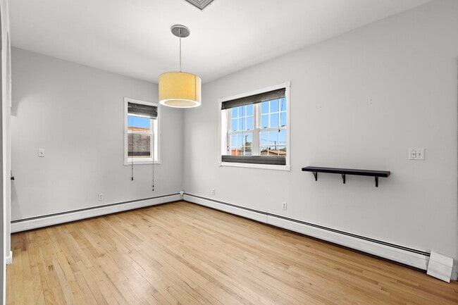 Building Photo - 1021 Liberty Ave