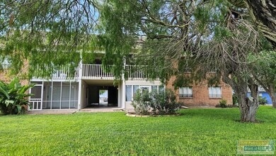 Building Photo - 835 Santa Isabel Blvd