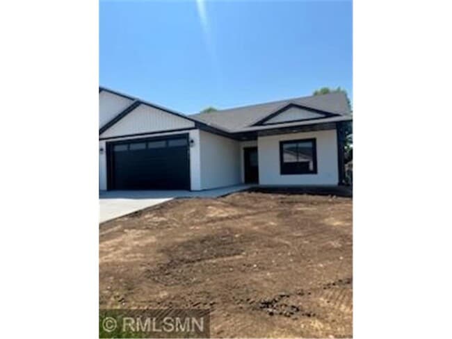 Building Photo - 1226-1228 Wisteria Ln
