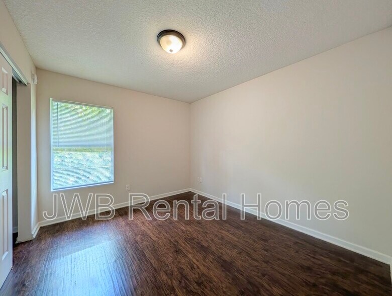 Building Photo - 1459 Lawrence Pl