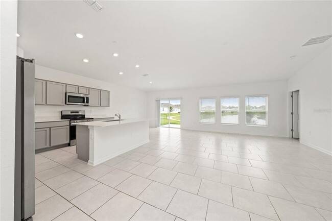 Building Photo - 4816 Edensbridge Ln