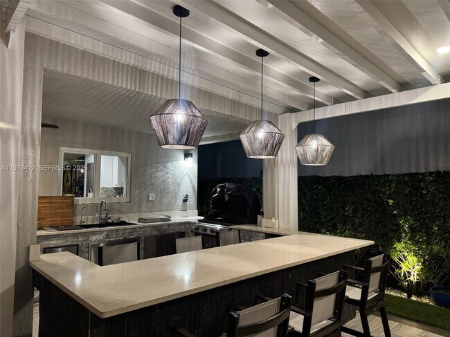 Building Photo - 10973 NW 53rd Ln