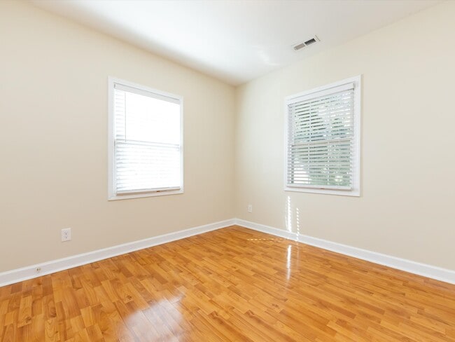 Building Photo - 1324 Bethel Rd