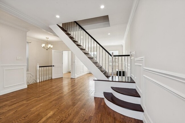 Building Photo - 132 Dodd St