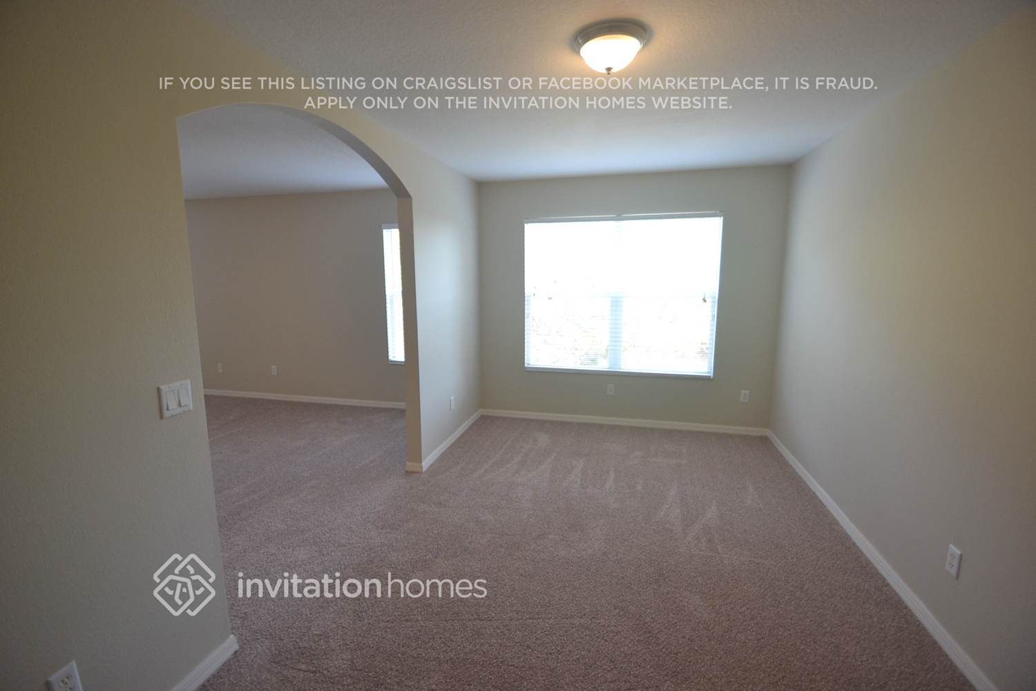 Building Photo - 20407 Sultana Ct