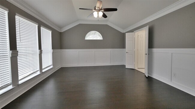 Building Photo - 10402 Indian Paintbrush Ln